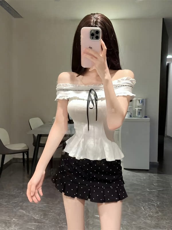 French Pure Sweet Slim Off Shoulder Top 2 Pcs Set Design Polka Short S photo 5 (style 1049957723163)
