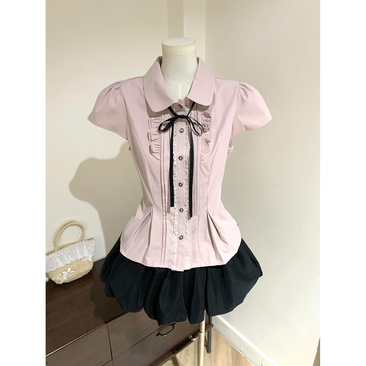 YS Korean Rich Doll Collar Tie Waist Top Black Puff Skirt Summer 2 Pcs photo 2 (style 1064701304864)