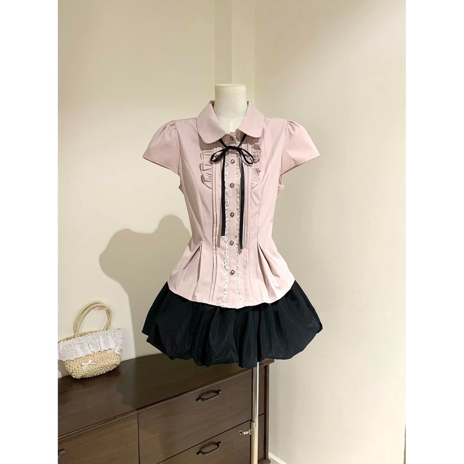 YS Korean Rich Doll Collar Tie Waist Top Black Puff Skirt Summer 2 Pcs photo 4 (style 1064701304864)
