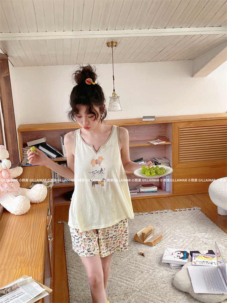 Women's Summer Faux Cotton Built-in Chest Pad Short Sleeve & Shorts Pa photo 3 (style SM-2AA470)