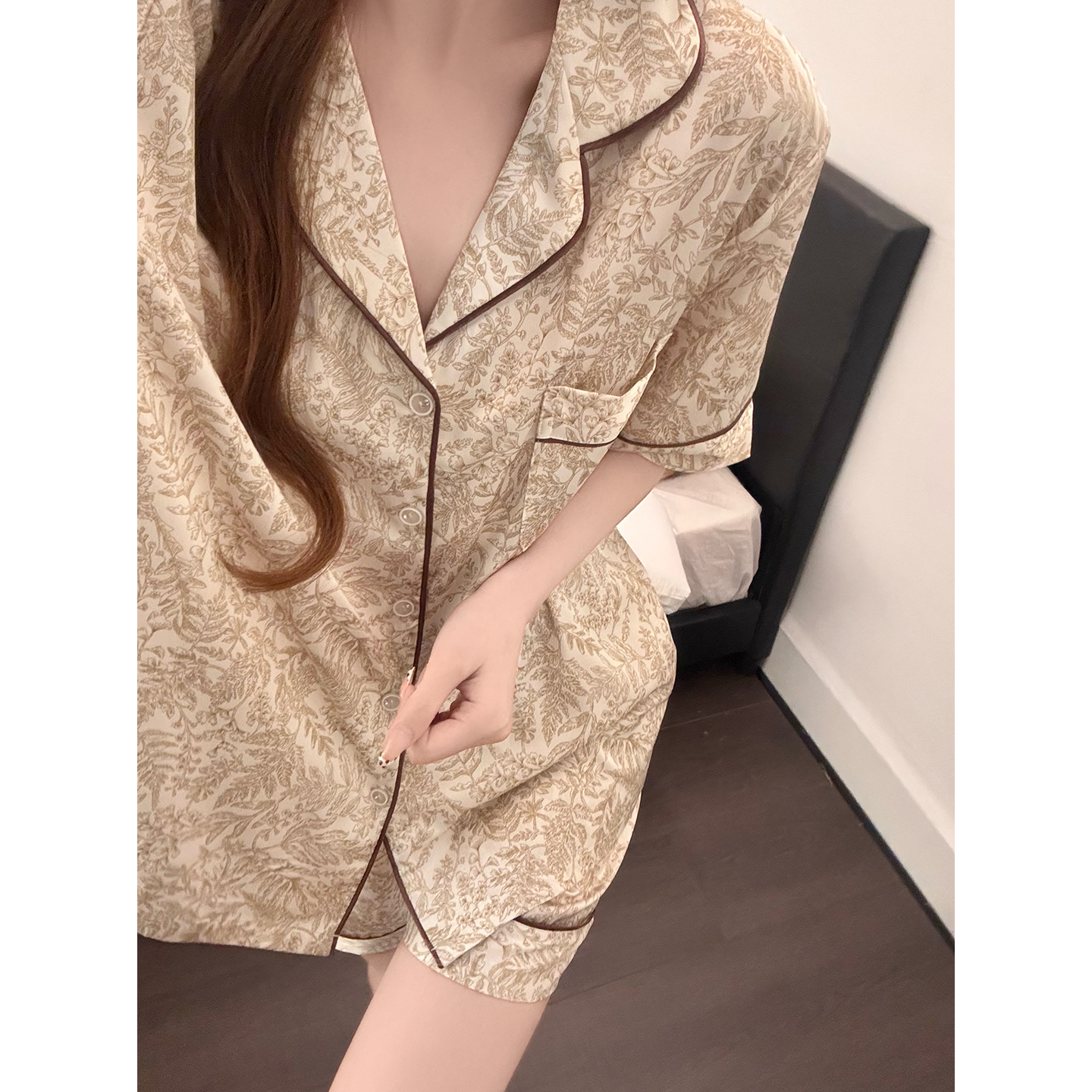 Summer Ice Silk Homewear Women Short Sleeve Shorts 2 Pcs Breathable Co photo 3 (style 5370372)