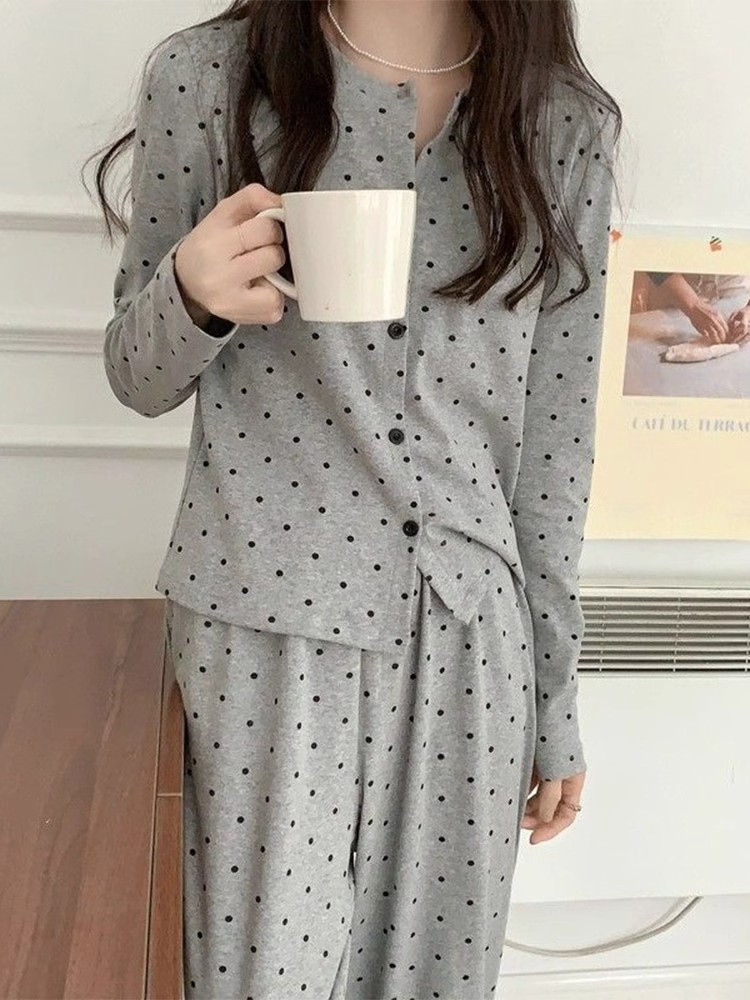 Summer Cotton-Like Homewear Women Short Sleeve Shorts 2 Pcs Breathable photo 2 (style 734315)