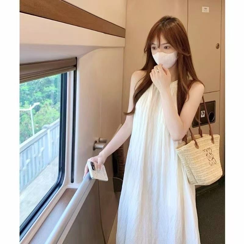 French Halter Dress Fairy Summer Loose Slim New Sleeveless Sweet Vacat photo 4 (style 913780943441)