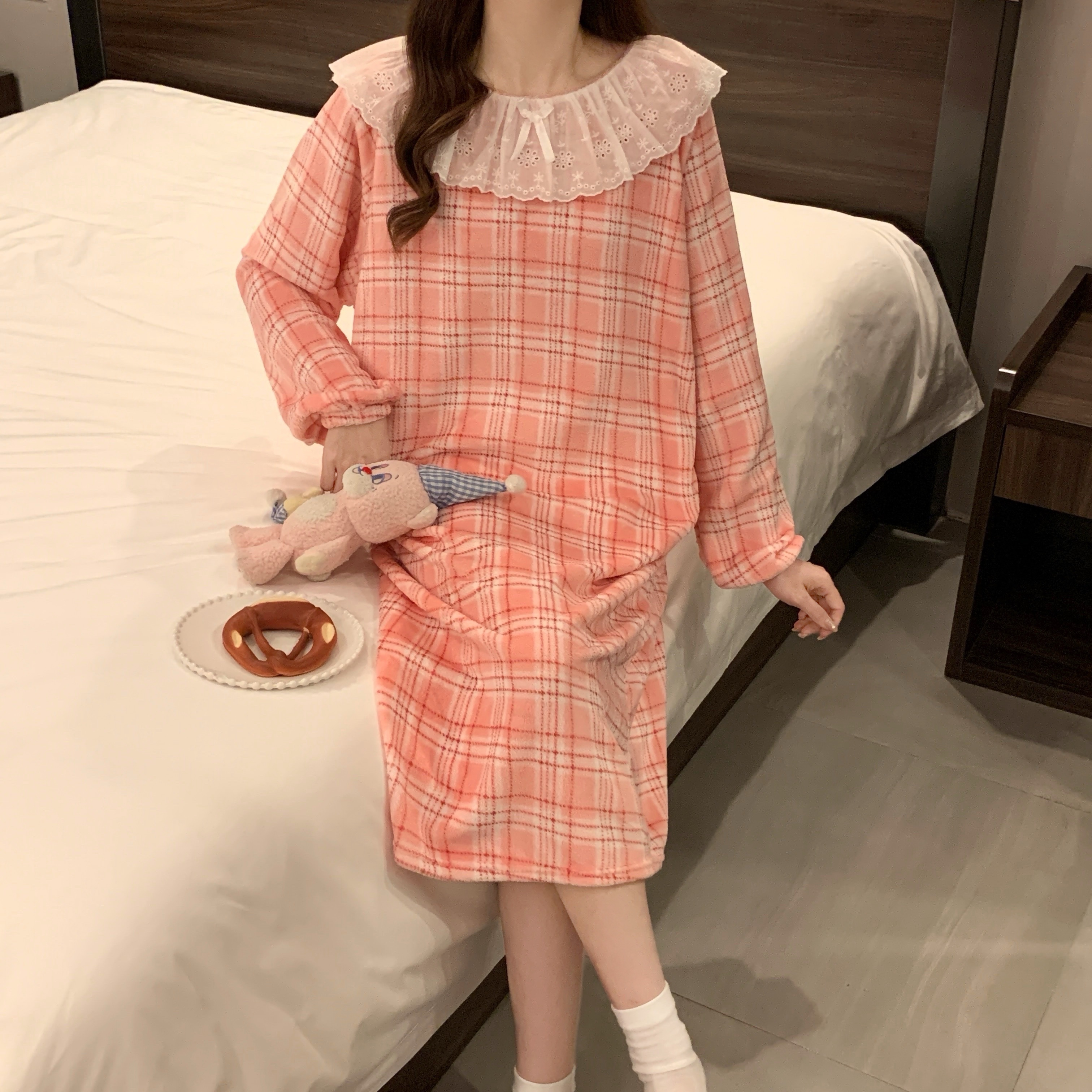 Summer Cotton Homewear Women Short Sleeve Shorts 2 Pcs Breathable Comf photo 1 (style 30631020)