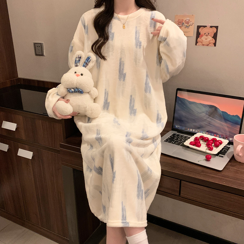 Autumn Winter Flannel Camisole Nightgown Women Loose Slim Breathable H photo 1 (style 310)