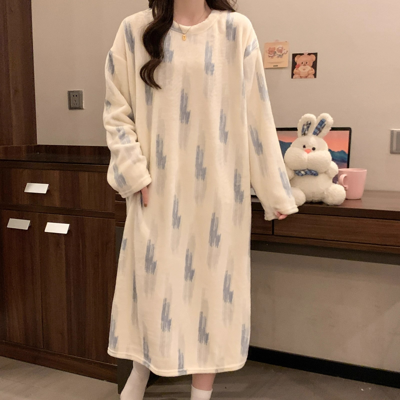 Autumn Winter Flannel Camisole Nightgown Women Loose Slim Breathable H photo 6 (style 310)