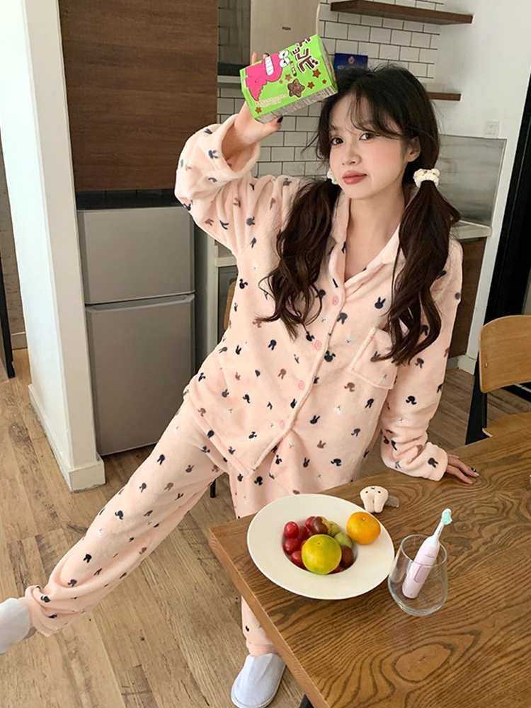 Autumn Winter Flannel Homewear Women Short Sleeve Shorts 2 Pcs Thick W photo 4 (style 835352)