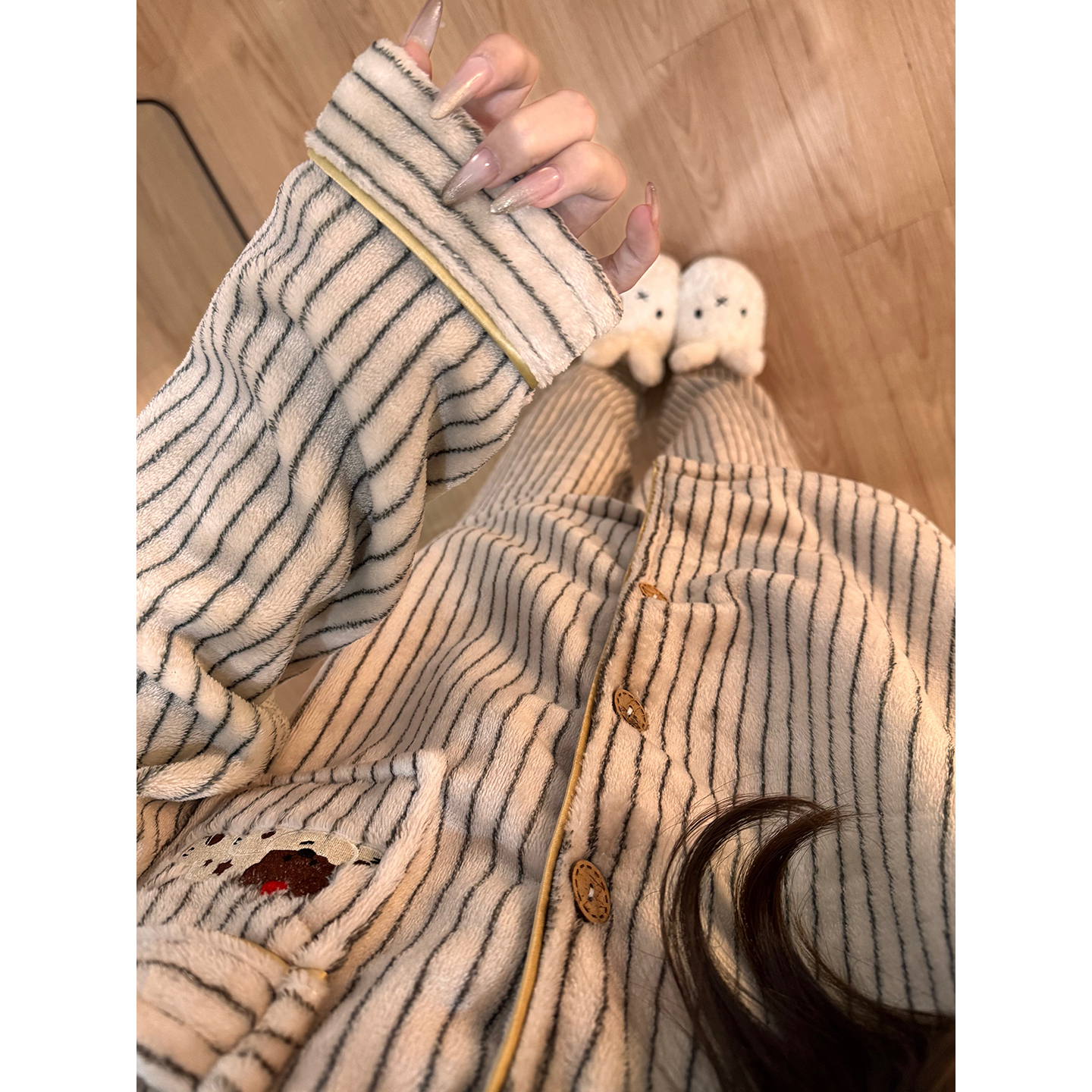 Autumn Winter Flannel Homewear Women Short Sleeve Shorts 2 Pcs Thick W photo 1 (style 852352)
