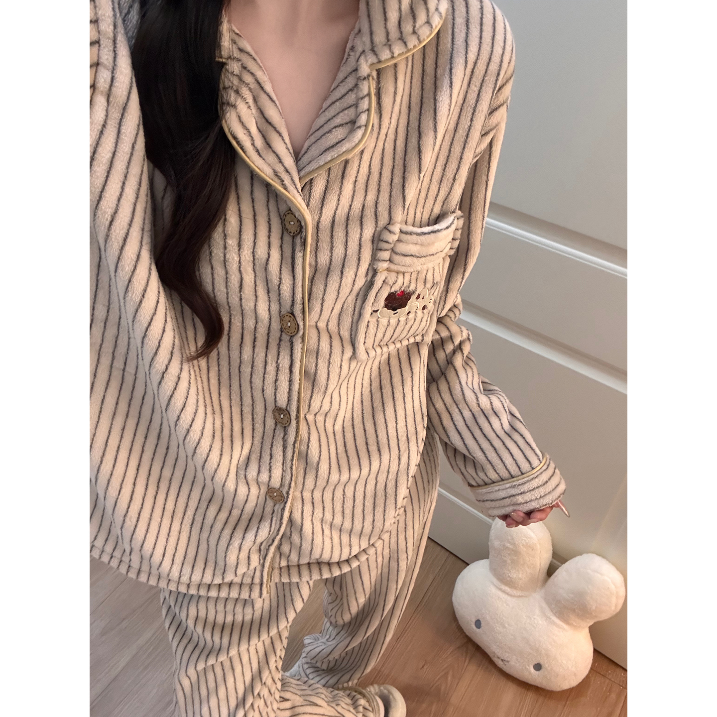 Autumn Winter Flannel Homewear Women Short Sleeve Shorts 2 Pcs Thick W photo 7 (style 852352)