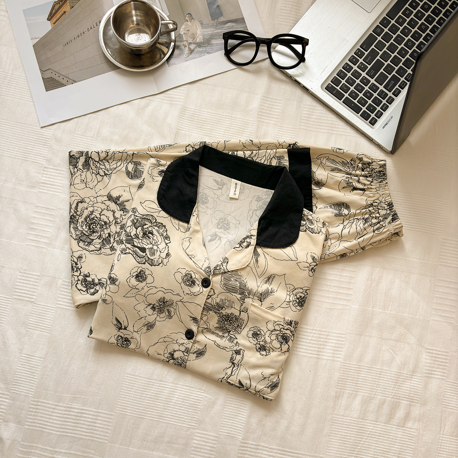 Summer Cotton-Like Cardigan Homewear Women Short Sleeve Shorts 2 Pcs B photo 3 (style 22)