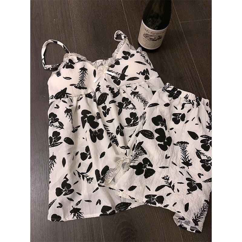 Summer Ice Silk Camisole Homewear Women Short Sleeve Shorts 2 Pcs Brea photo 1 (style local-冰丝吊带)