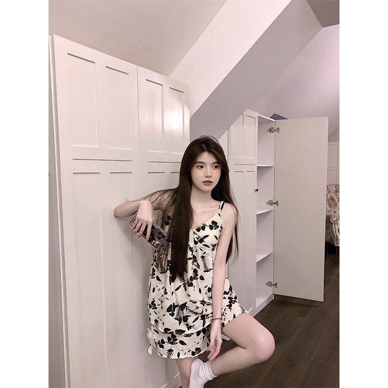 Summer Ice Silk Camisole Homewear Women Short Sleeve Shorts 2 Pcs Brea photo 4 (style local-冰丝吊带)