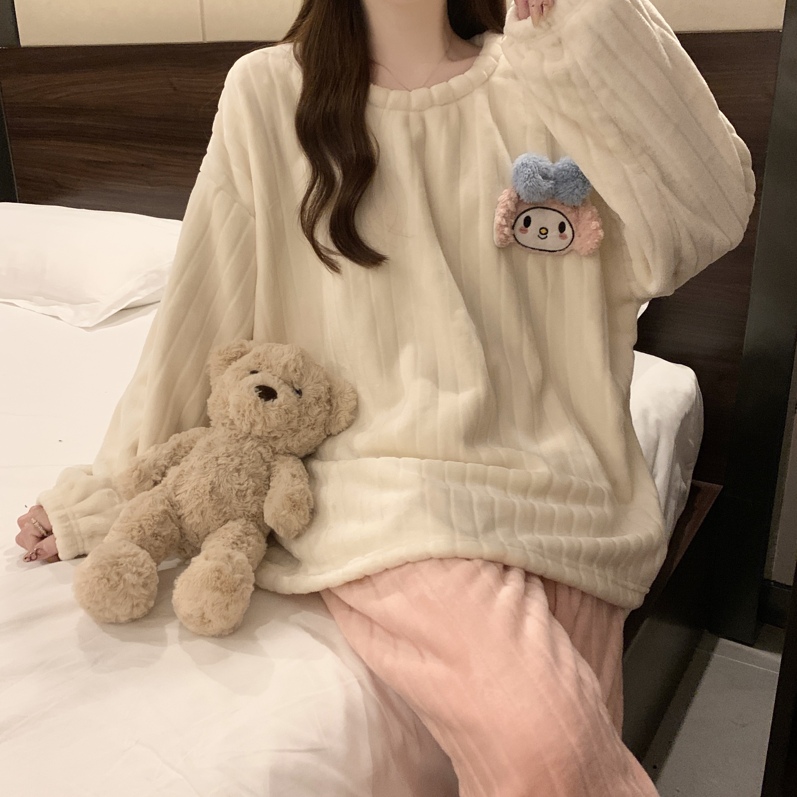 Autumn Winter Flannel Homewear Women Short Sleeve Shorts 2 Pcs Thick W photo 2 (style 22)