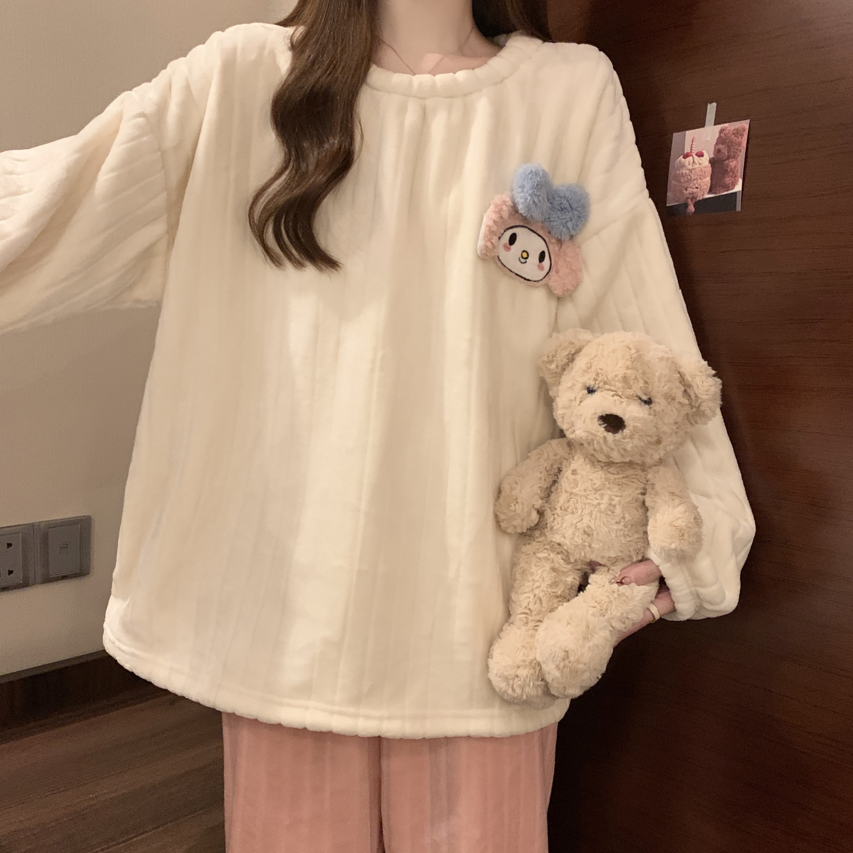 Autumn Winter Flannel Homewear Women Short Sleeve Shorts 2 Pcs Thick W photo 5 (style 22)